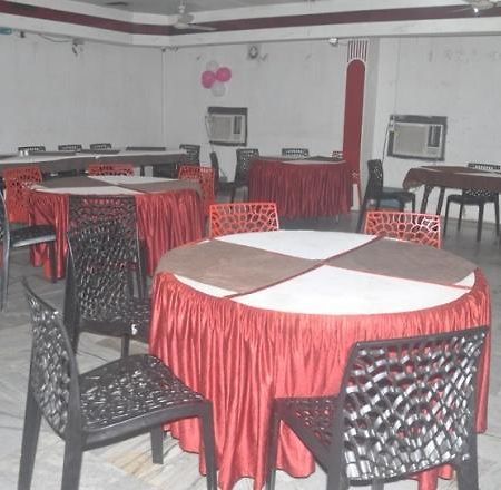 باتنا Hotel Amit Inn المظهر الخارجي الصورة